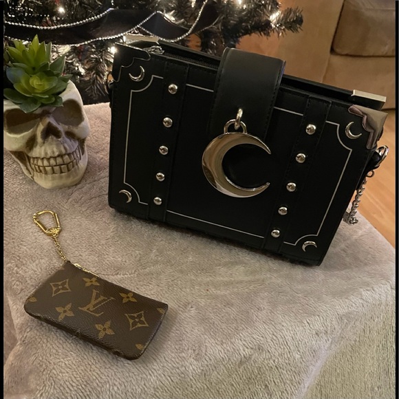 Killstar Myth crossbody handbag, sold out. - Picture 2 of 9